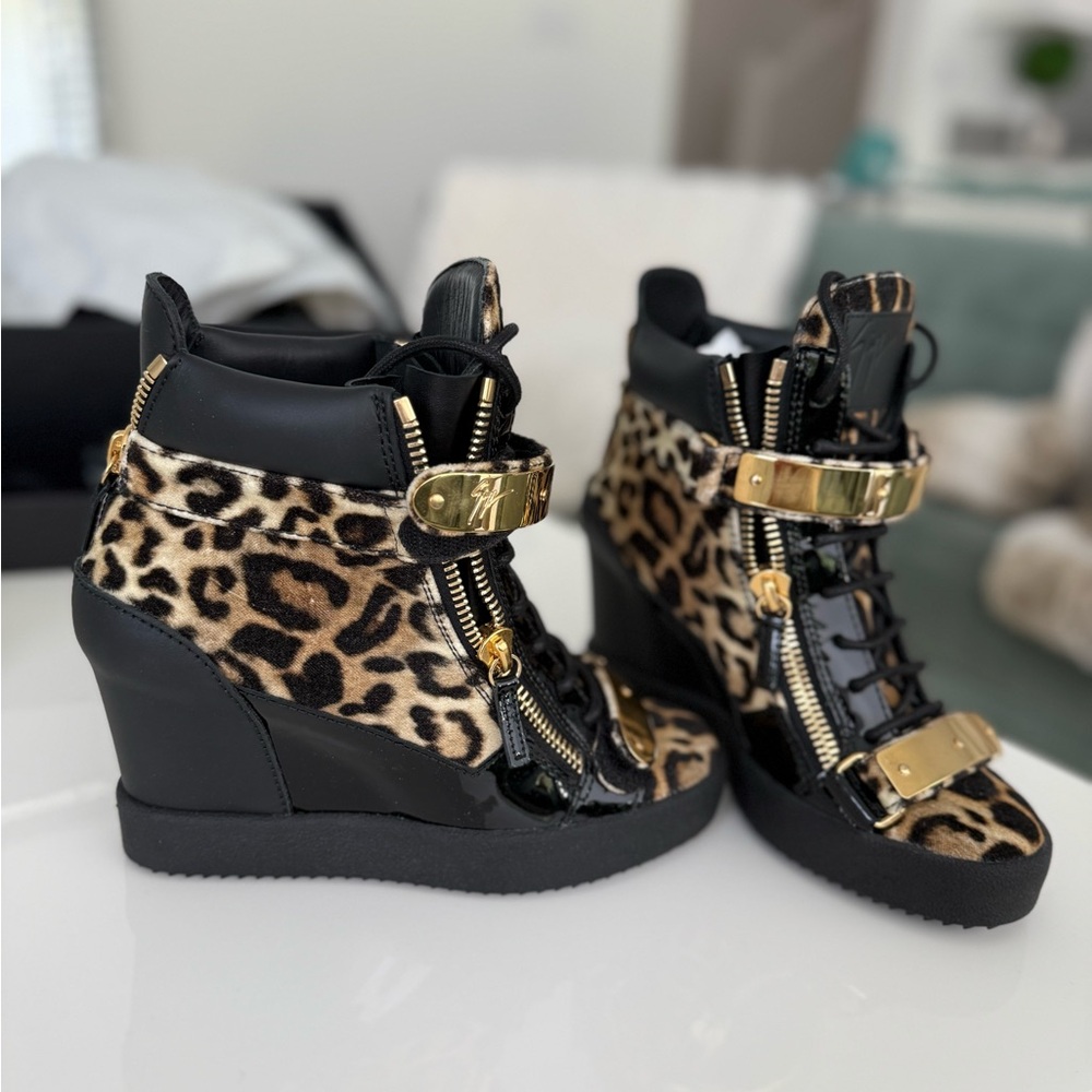 Giuseppe Zanotti Calf Hair Leopard Cheetah Print High Tops Size 37 Brand new!